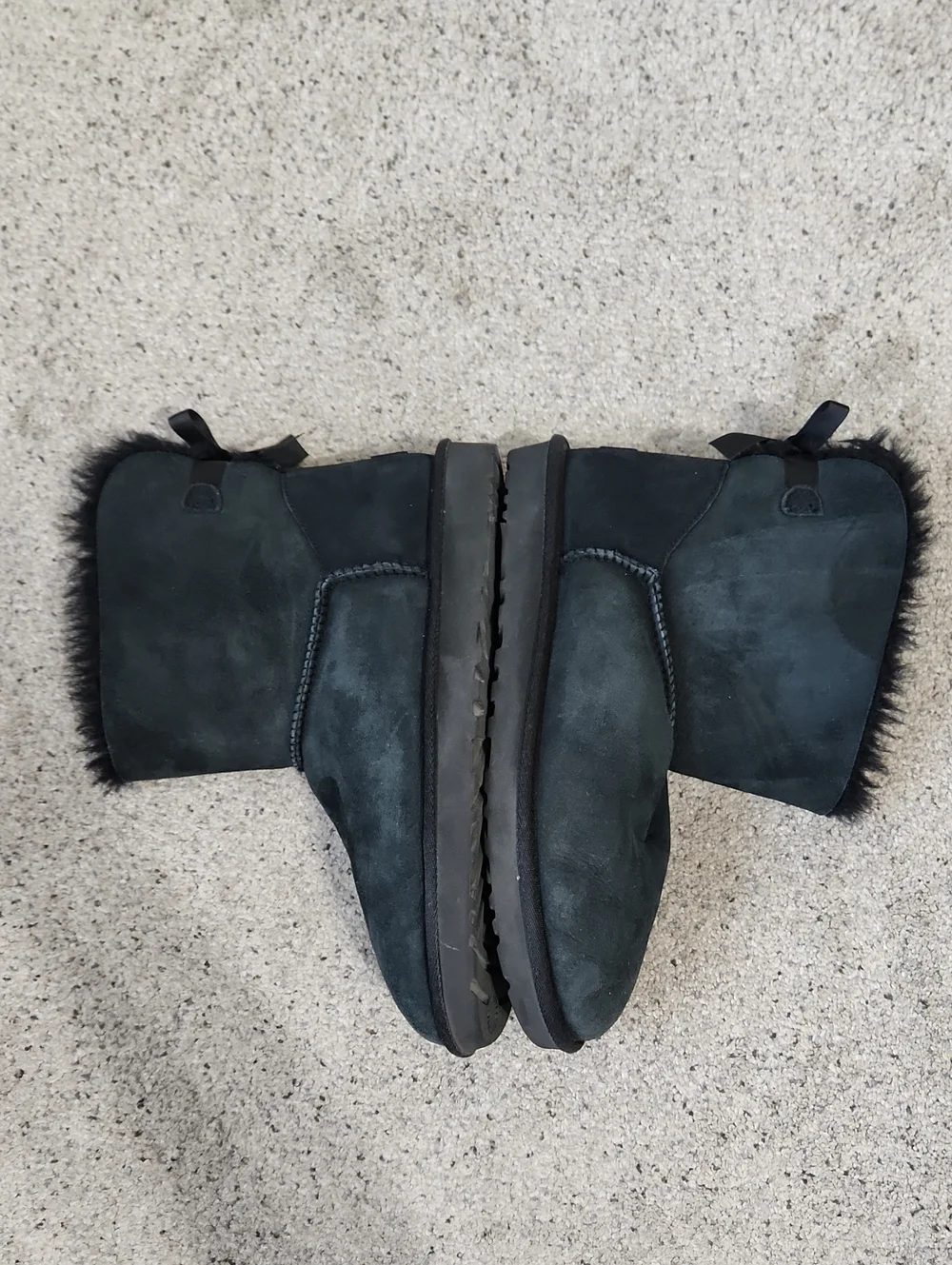 UGG Australia Mini Bailey Bow II Women's Boots in Black Size 11